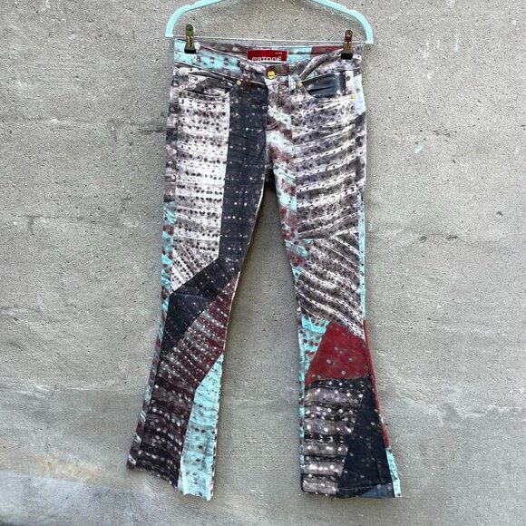 Patoge Printed Low-Rise Flare Pants - Picture 1 of 5